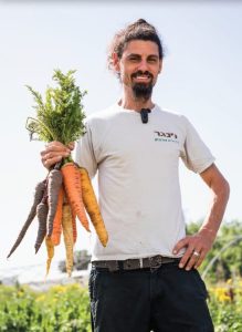 משק זינגר וגינת ירק אורגנית